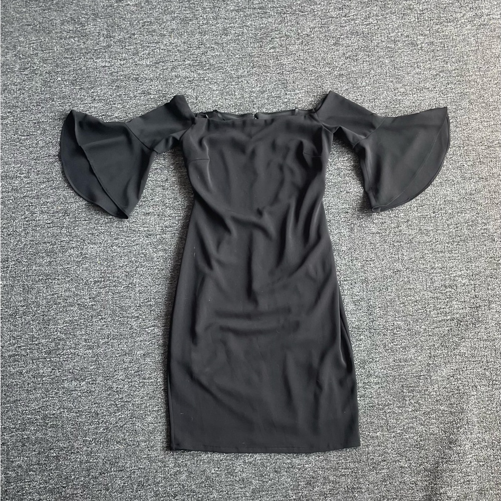 Laundry By Shelli Segal Black Ruffled Bell Sleeve Midi Dress
